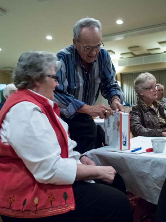 Bothell Oct 2012-52.jpg - Parcel Post Auction